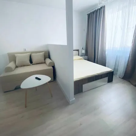 Apartment Garsoniera Centru Craiova